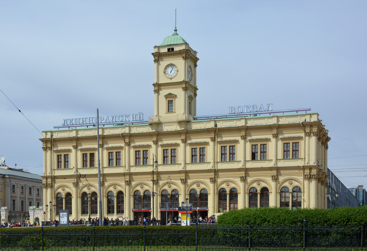 Москва, Комсомольская площадь, 3
