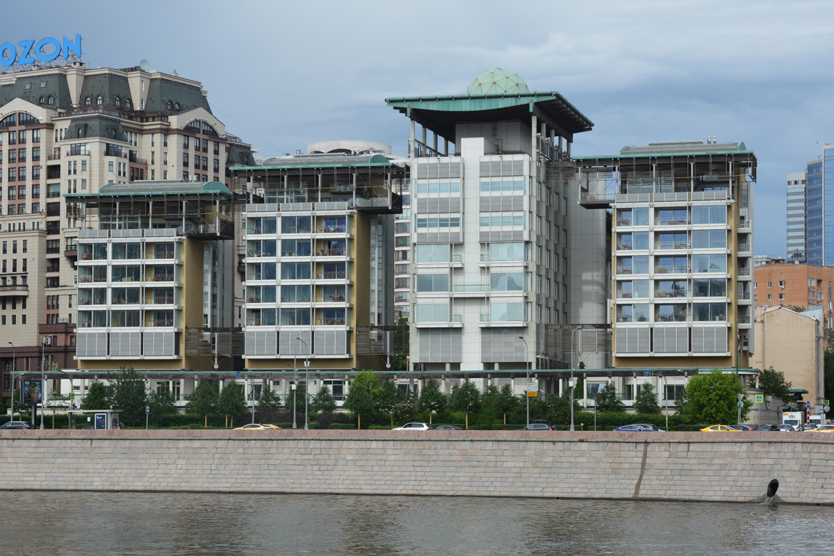 Moskau, Смоленская набережная, 10