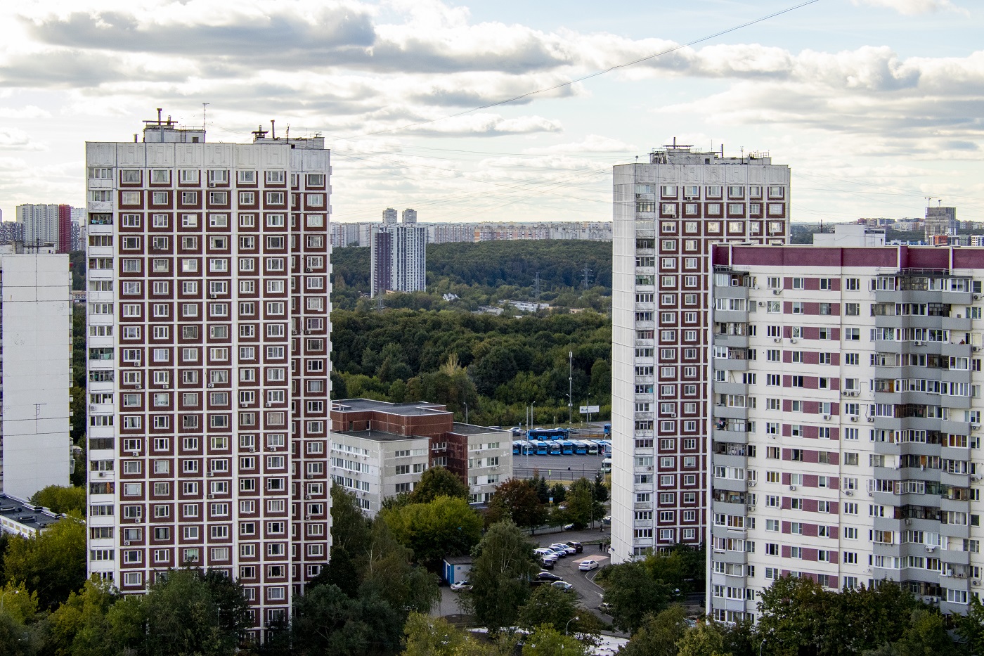 Москва, Бульвар Яна Райниса, 45 корп. 2; Бульвар Яна Райниса, 45 корп. 1