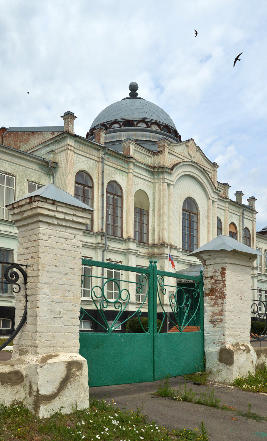 Павловськ, Улица 1 Мая, 13