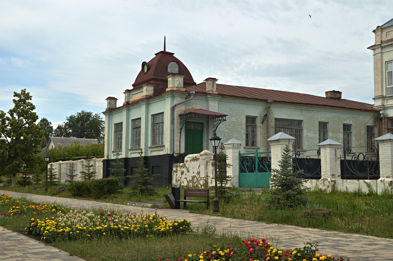 Павловск, Улица 1 Мая, 13