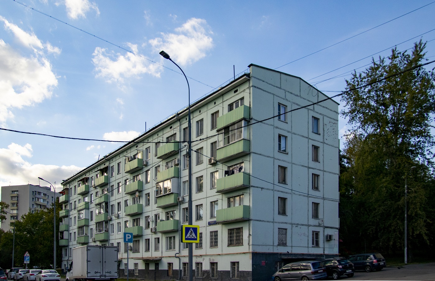 Москва, Окружная улица, 4