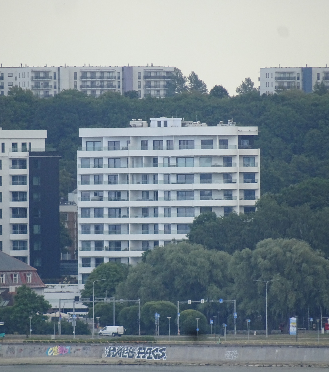 Таллин, Pirita tee, 20a/1