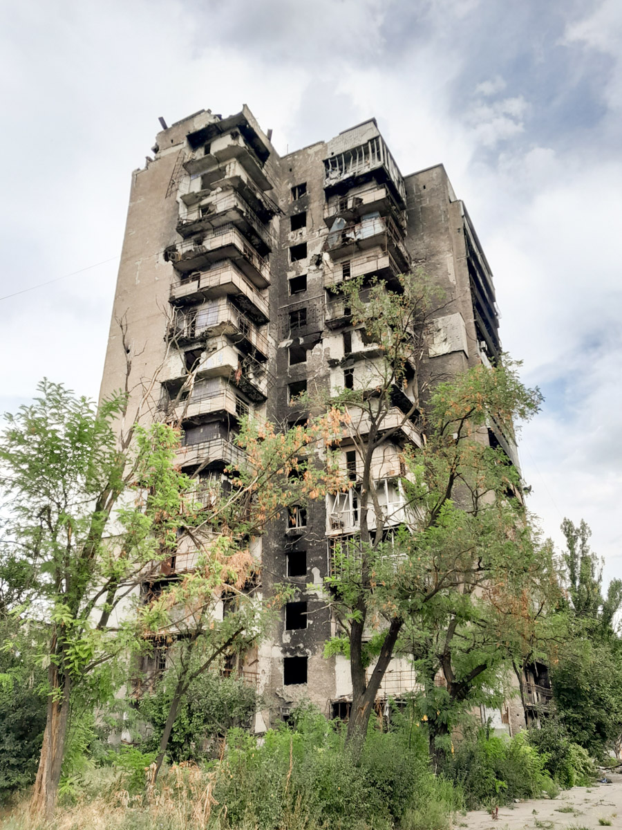 Мариуполь, Проспект Мира, 129 / Улица Куприна, 1