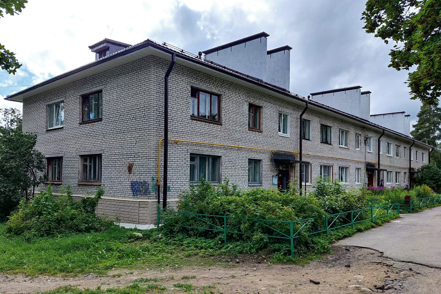 Priozersk District, other localities, Мичуринское, Озёрный переулок, 2