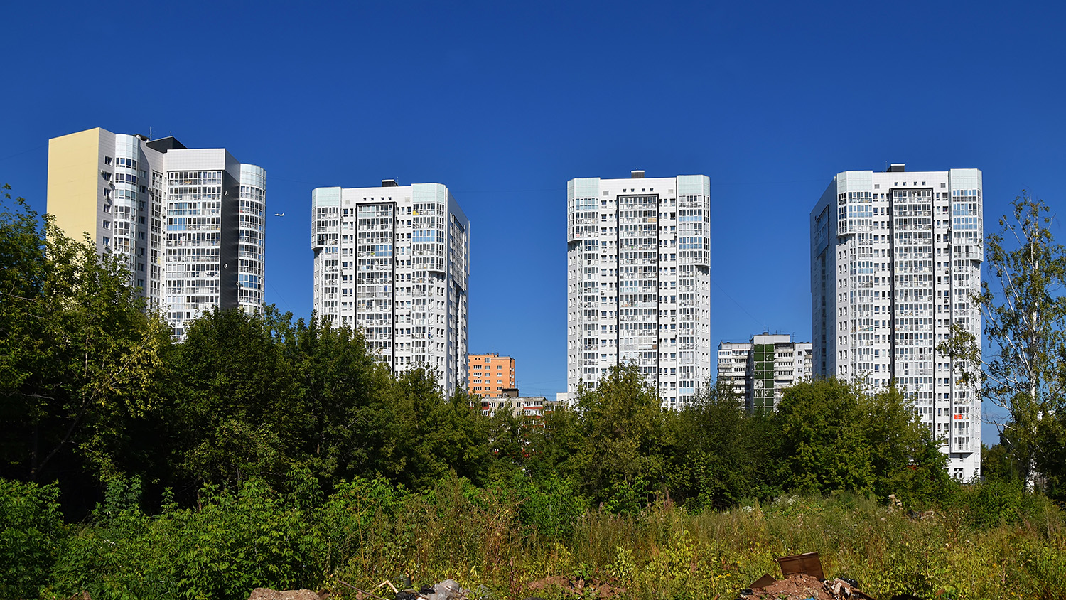 Пермь, Улица Николая Островского, 40; Улица Пушкина, 6