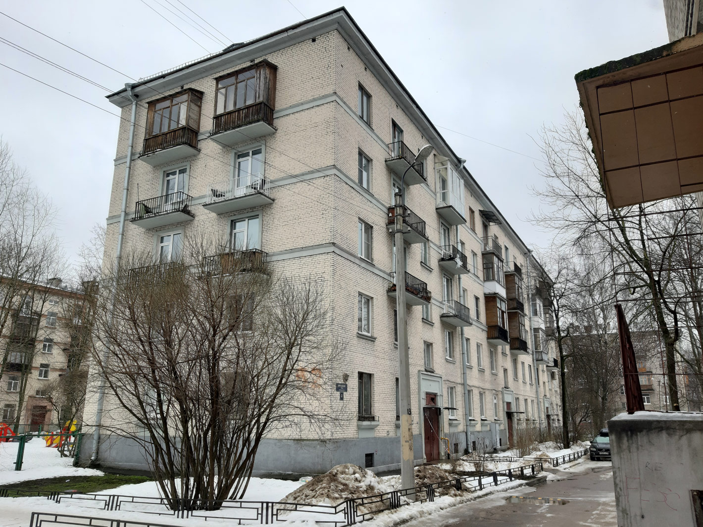 Санкт-Петербург, Варшавская улица, 52