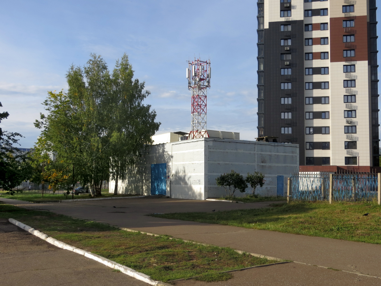 Нижнекамск, Улица Сююмбике, 64Б*