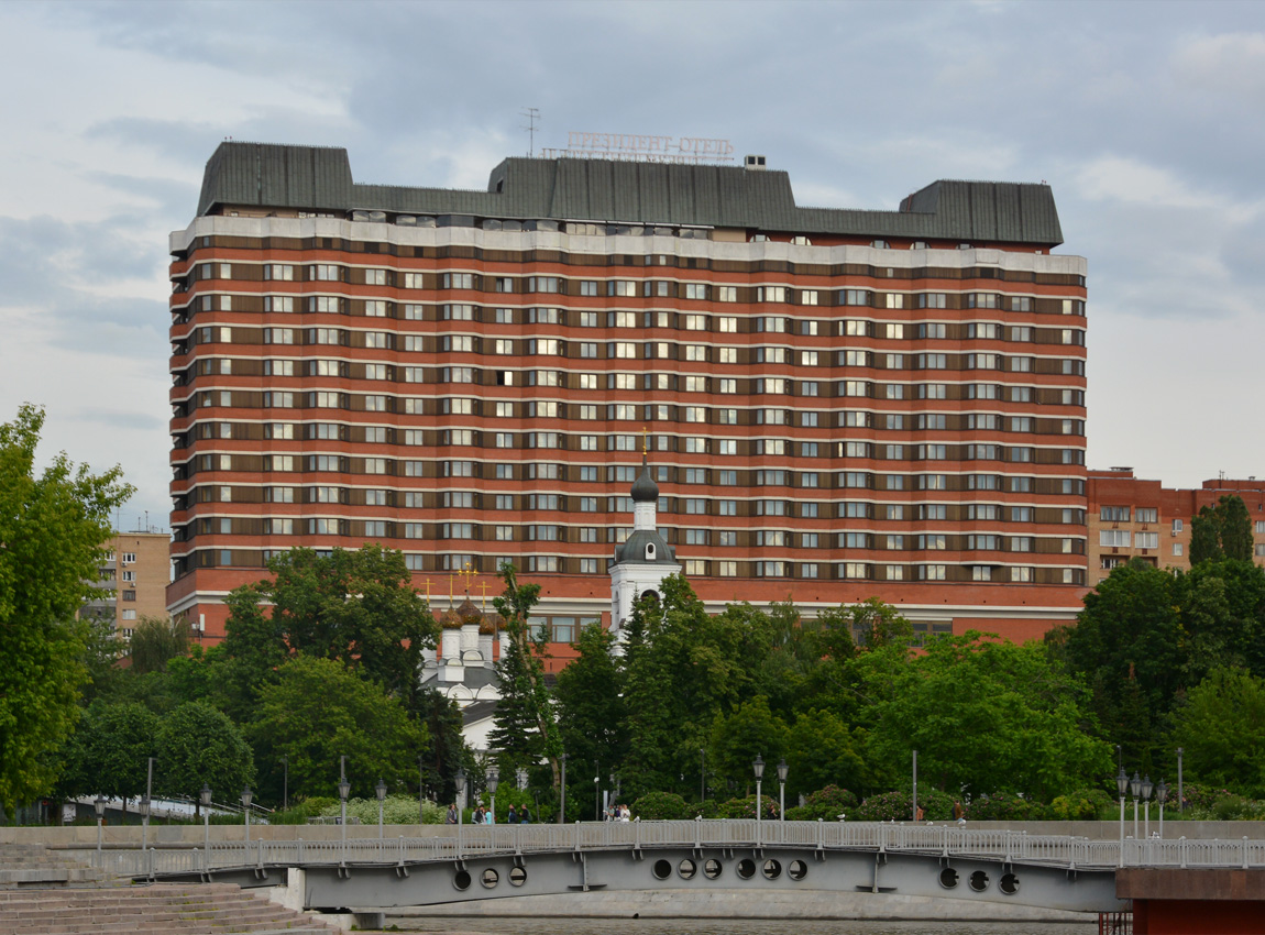 Москва, Улица Большая Якиманка, 24
