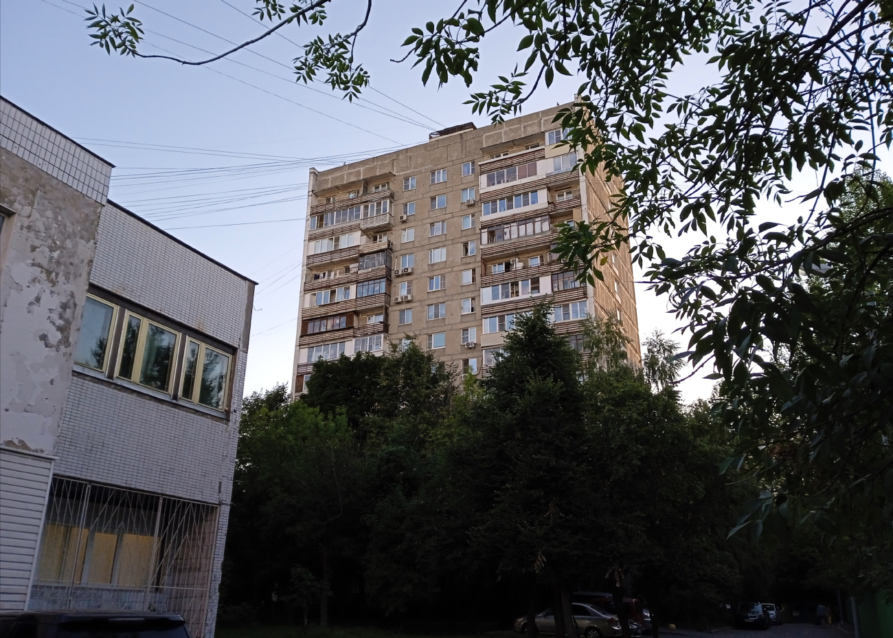 Москва, Улица Островитянова, 43 корп. 2