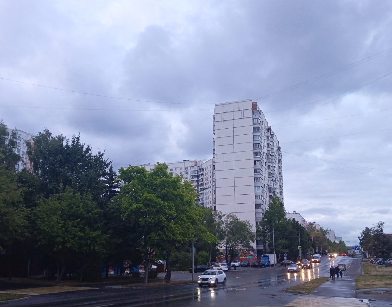 Москва, Улица Миклухо-Маклая, 38