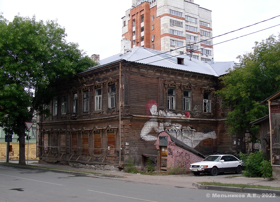Нижний Новгород, Нижегородская улица, 19 / Улица Гоголя, 29