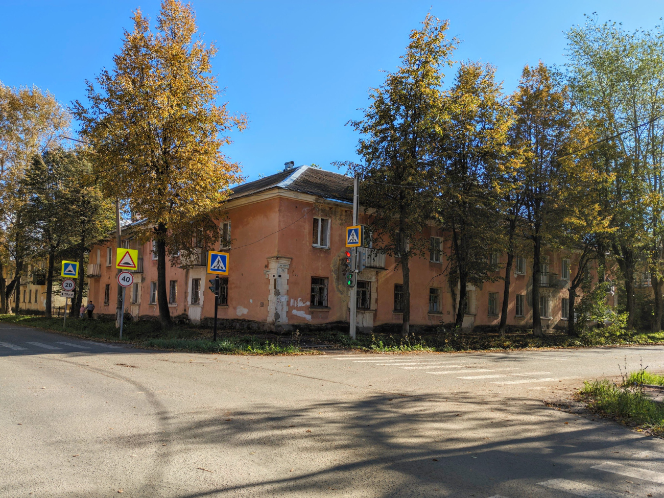Глазов, Улица Мира, 13