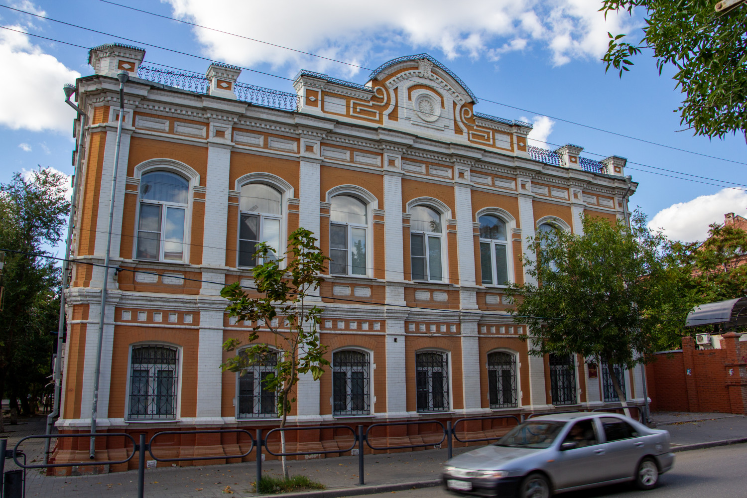 Астрахань, Улица Раскольникова, 7