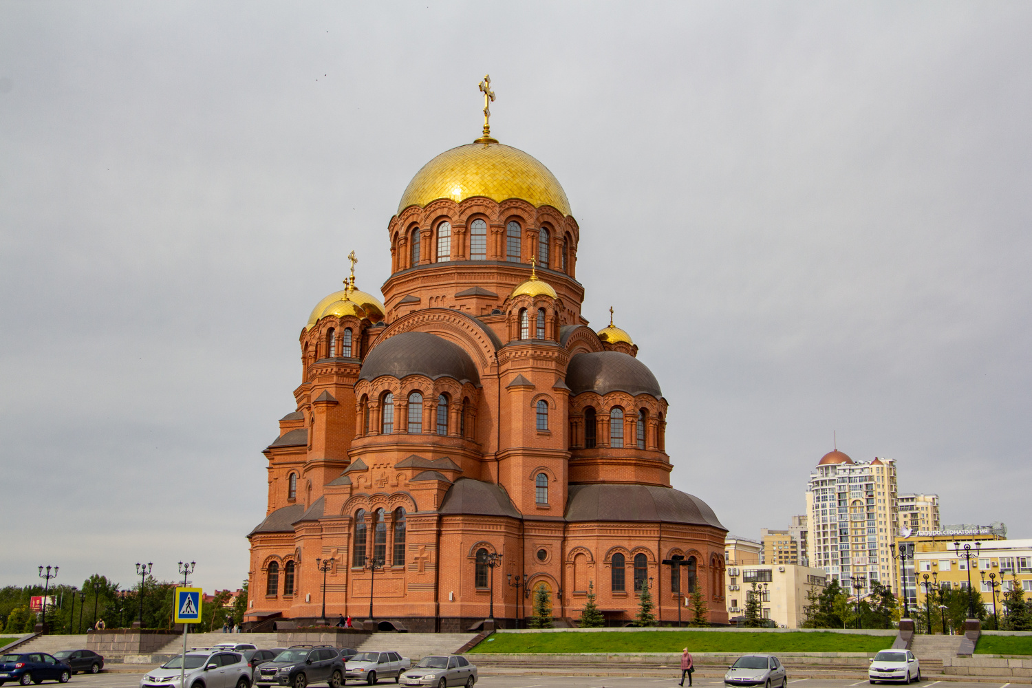 Volgograd, Площадь Павших Борцов, 9