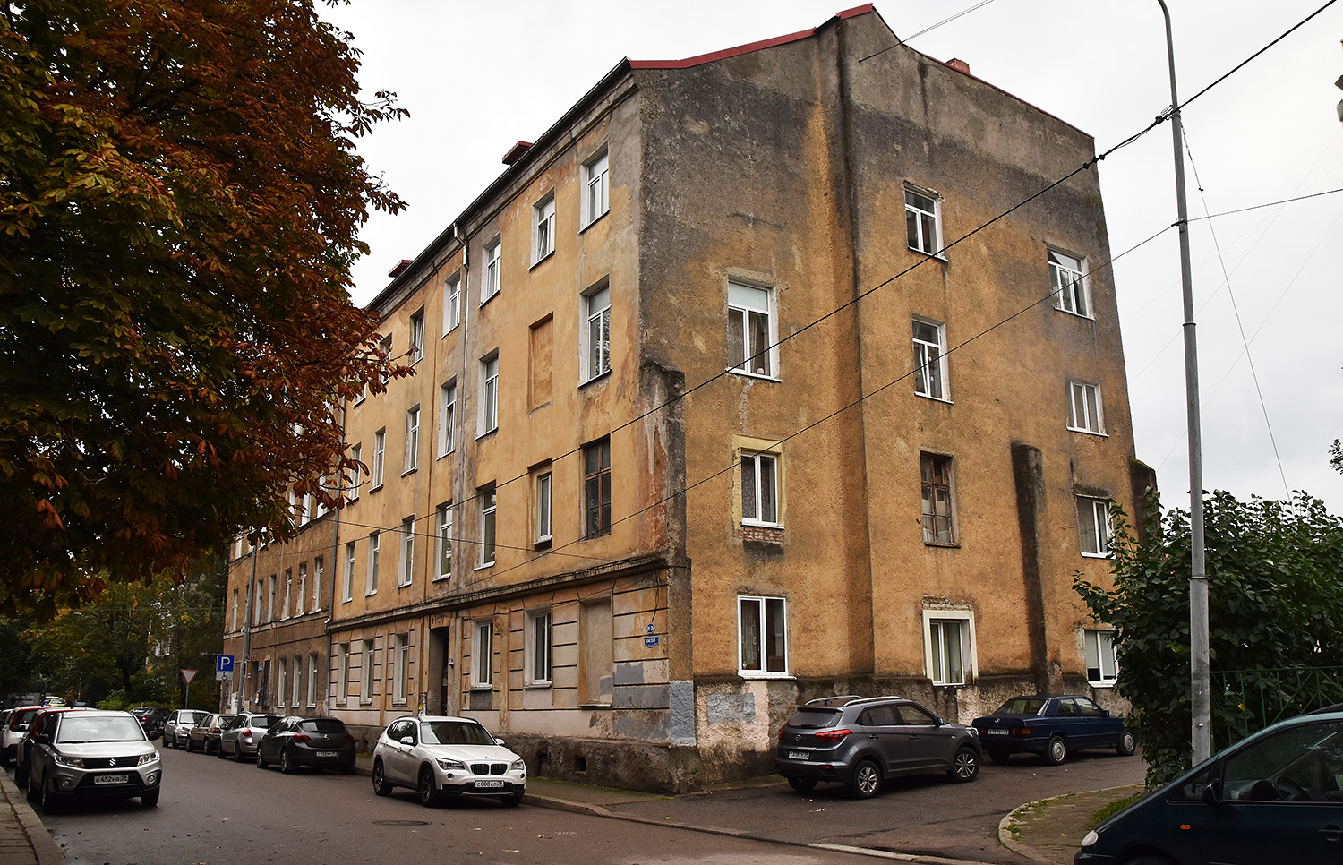 Калининград, Томская улица, 24-26