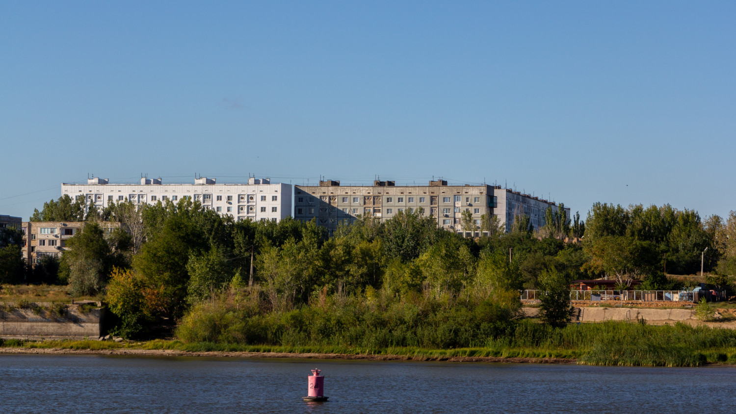 Нариманов, Центральная улица, 21; Центральная улица, 23; Центральная улица, 23А