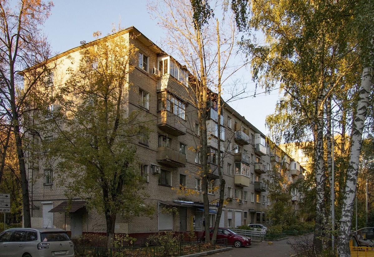 Khimki, Библиотечная улица, 2