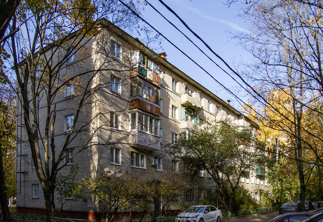 Химки, Библиотечная улица, 6