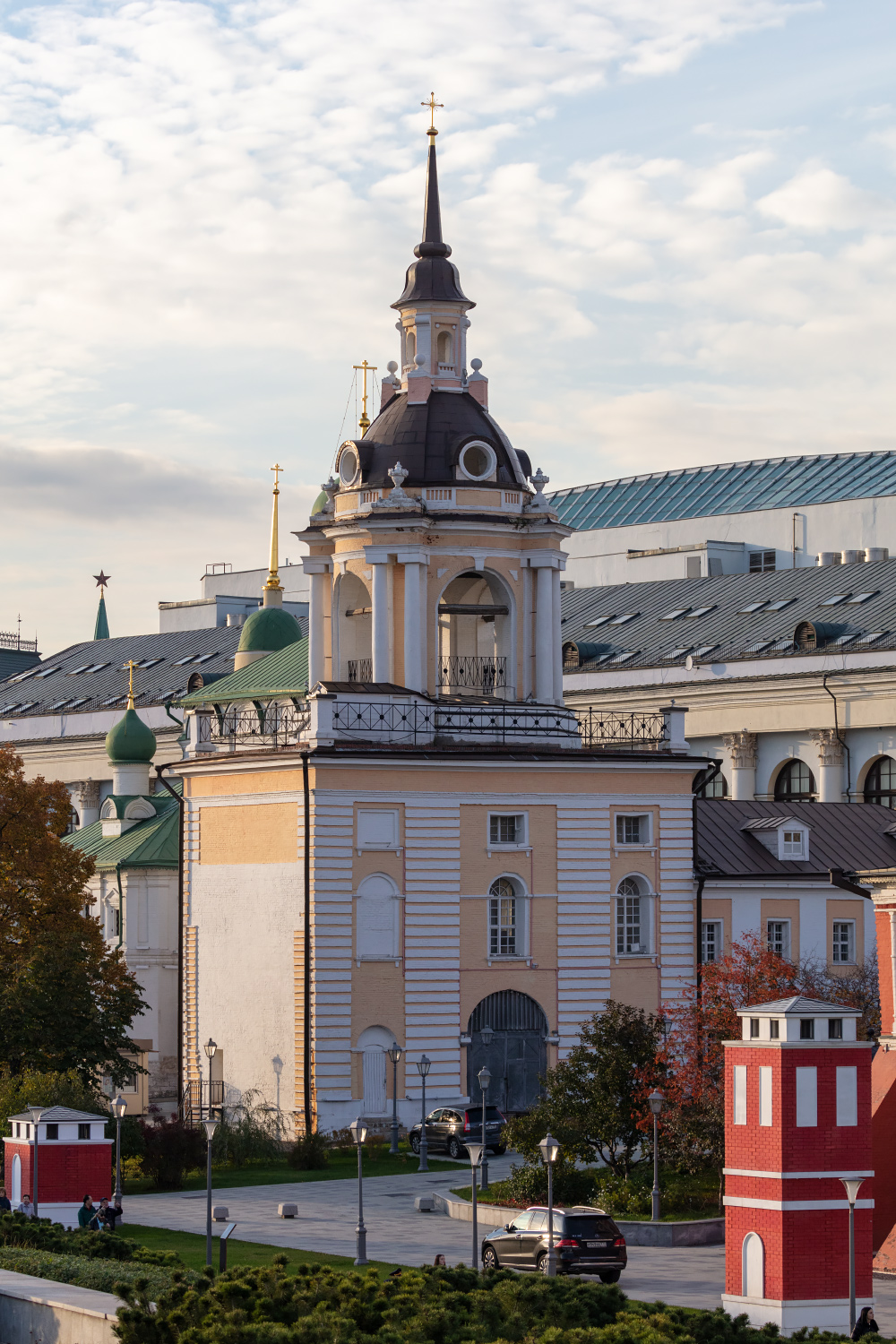 Масква, Улица Варварка, 8