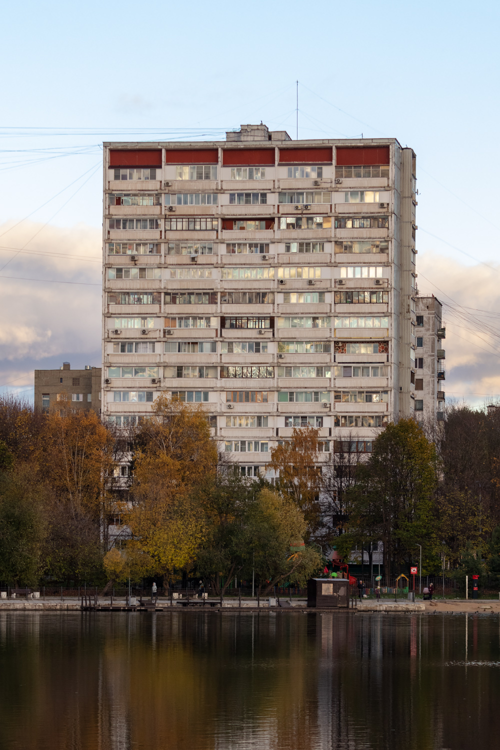 Москва, 3-й Лихачёвский переулок, 2 корп. 3