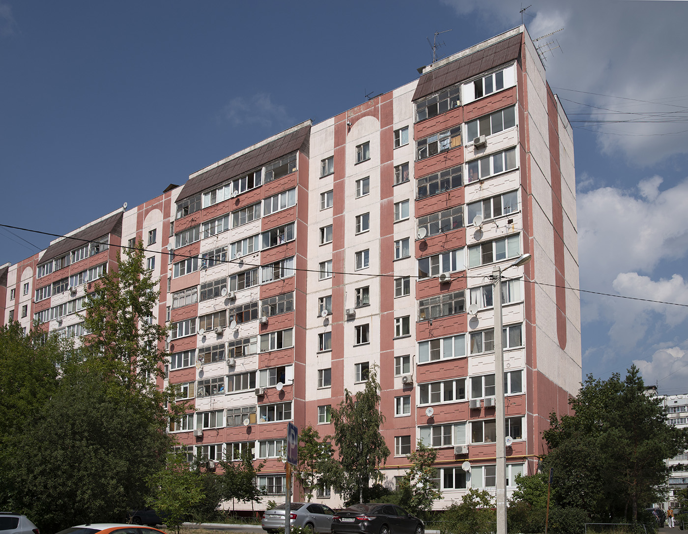 Нахабино, Улица Панфилова, 19
