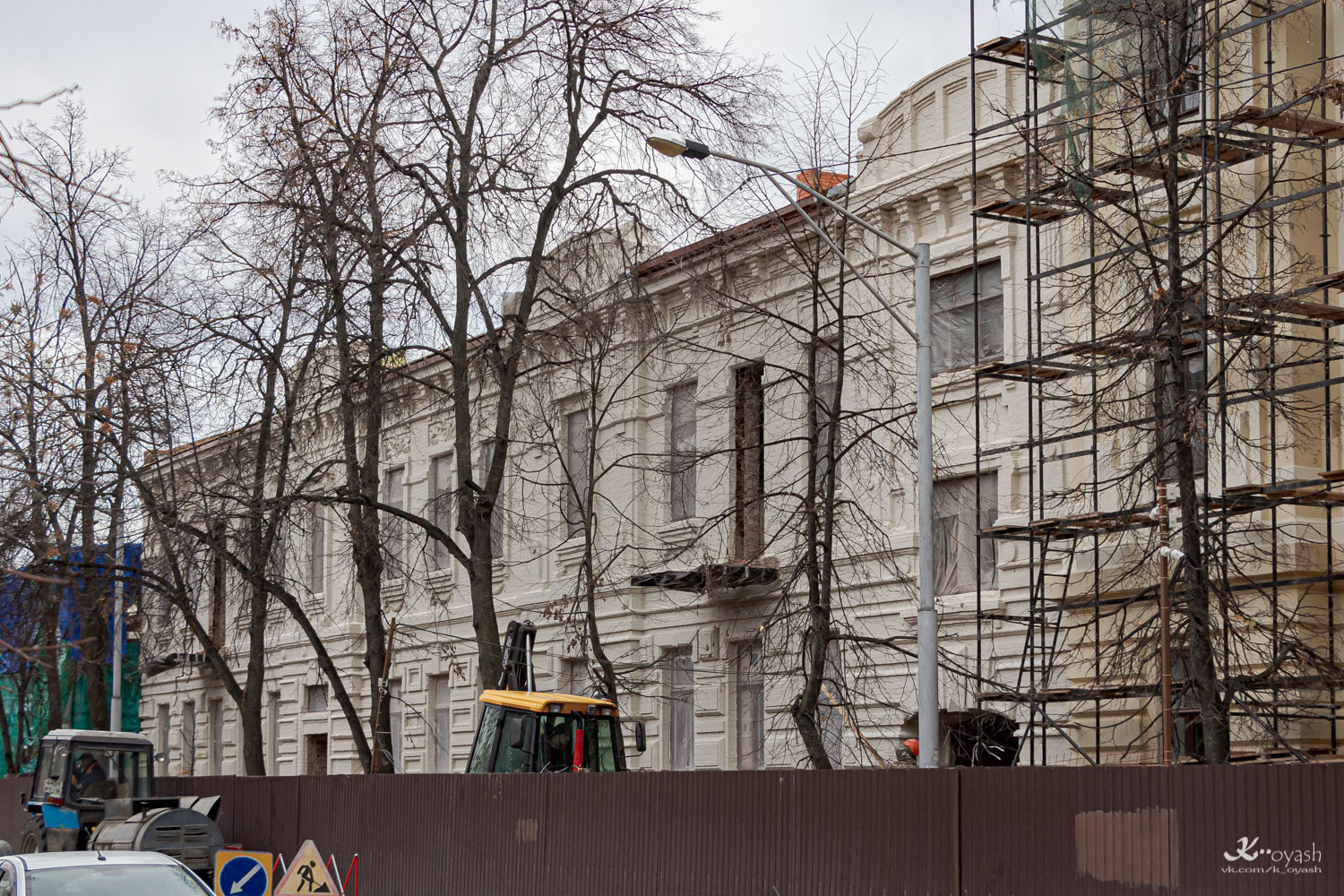 Kasan, Улица Муштари, 22