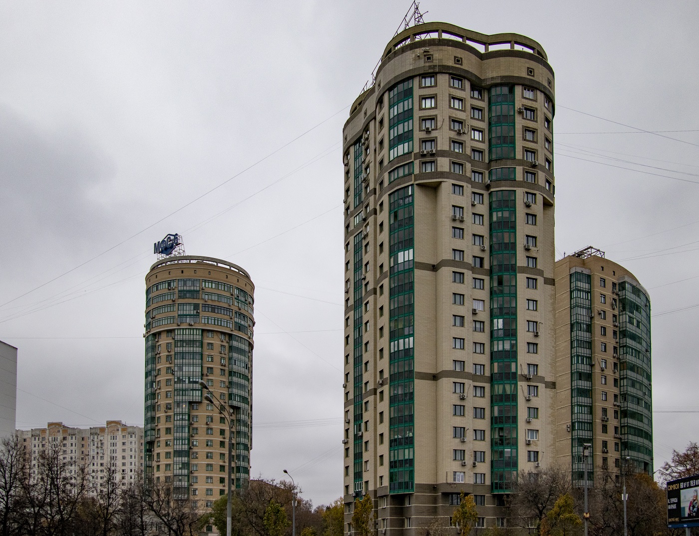 Москва, Ленинградское шоссе, 130 корп. 3; Ленинградское шоссе, 130 корп. 2
