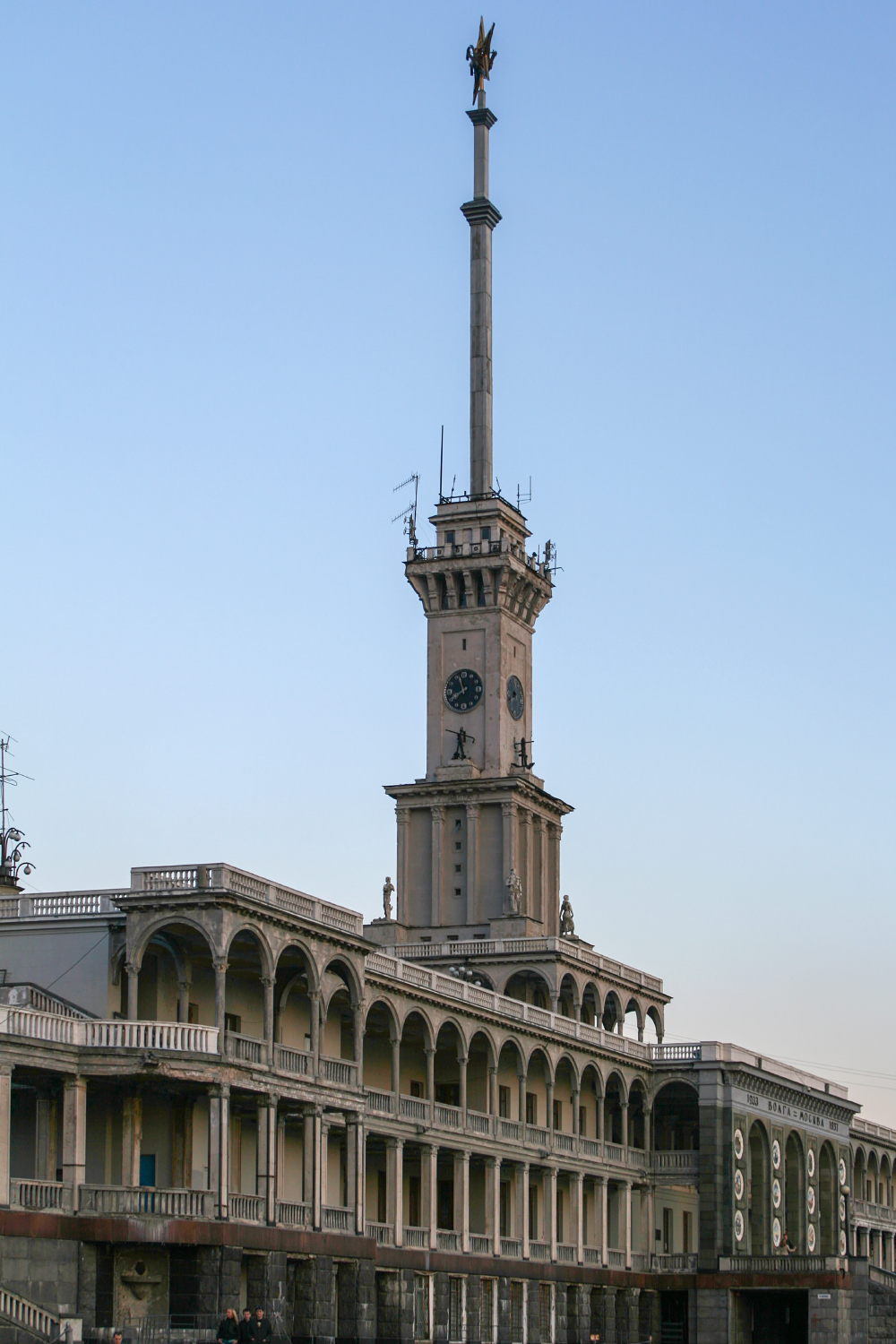 Москва, Ленинградское шоссе, 51