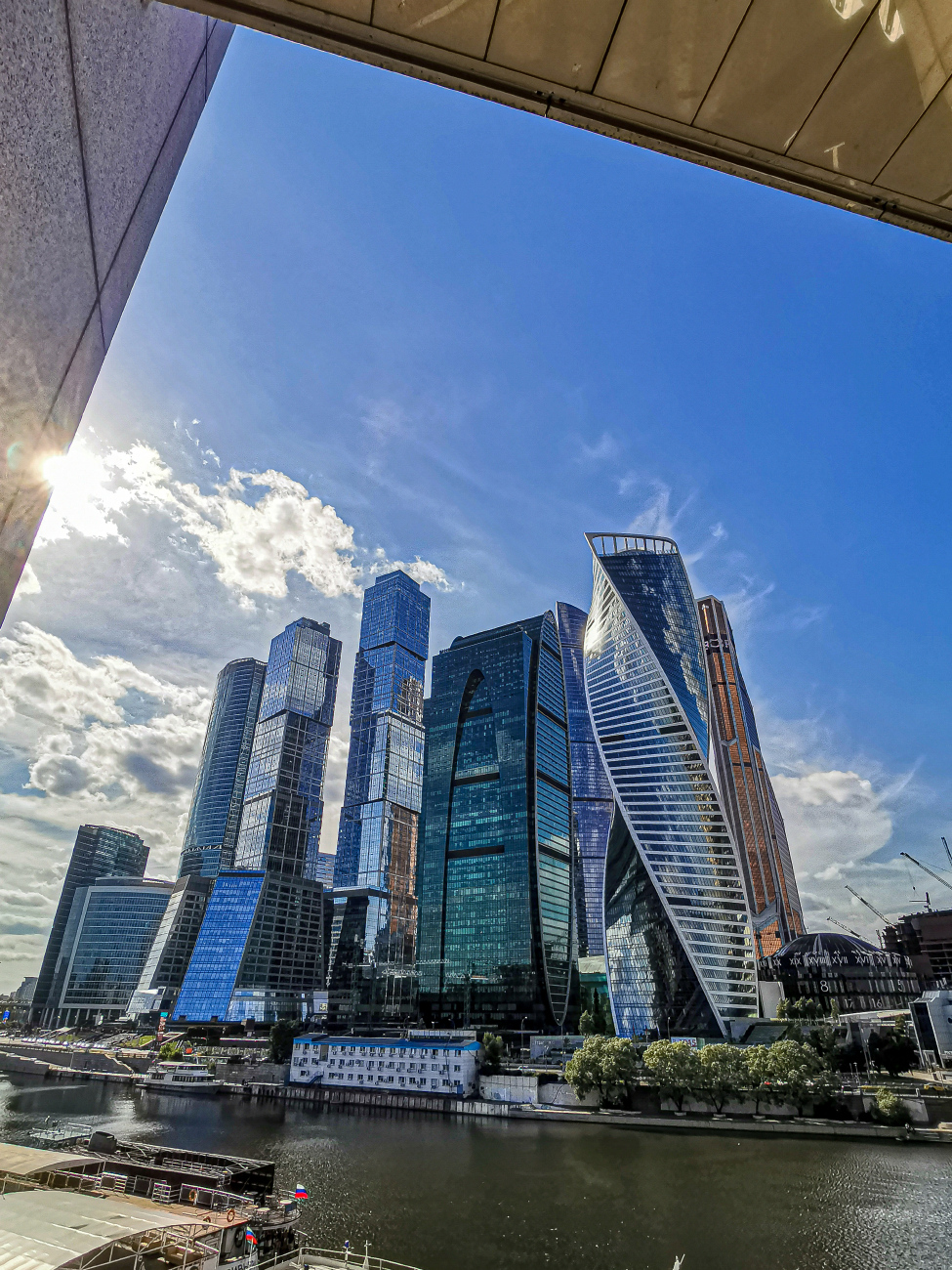 Москва, Пресненская набережная, 4; Пресненская набережная, 6 стр. 2; Пресненская набережная, 8; Пресненская набережная, 10