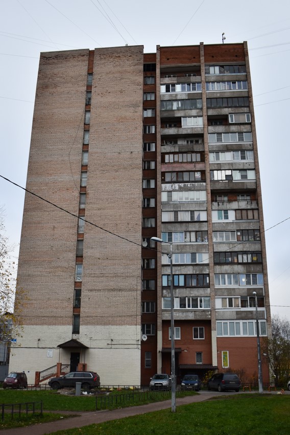 Санкт-Пецярбург, Проспект Просвещения, 27