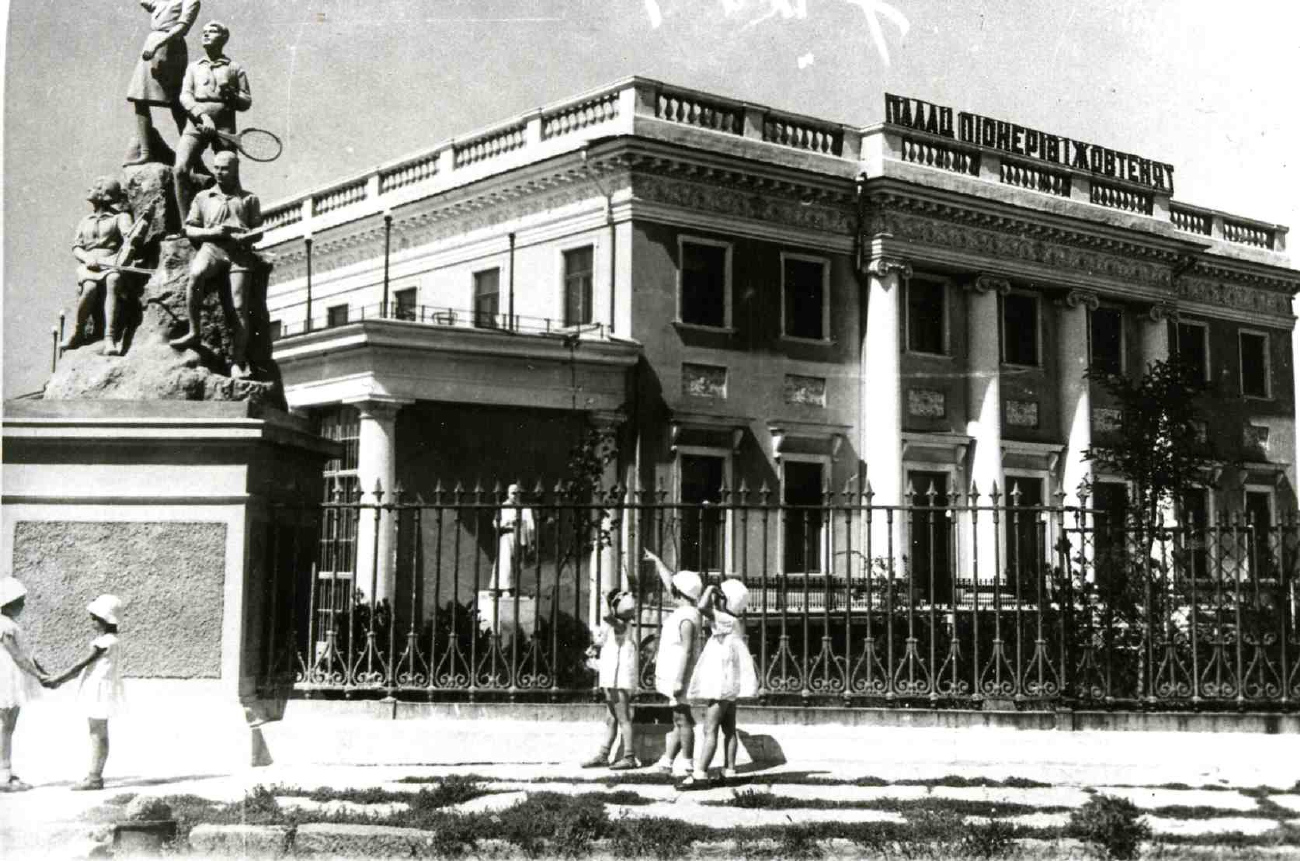 Одесса, Воронцовський провулок, 2Д
