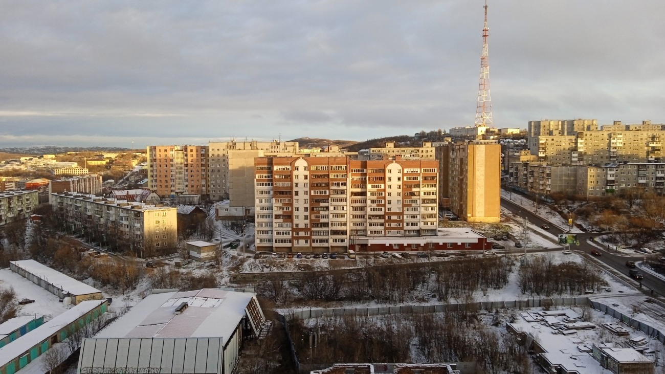 Мурманск, Улица Капитана Пономарева, 8