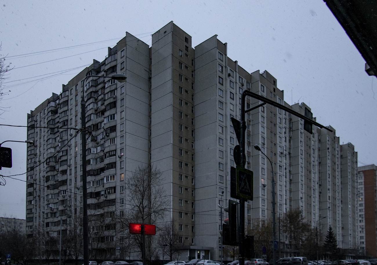 Москва, Зеленоградская улица, 17