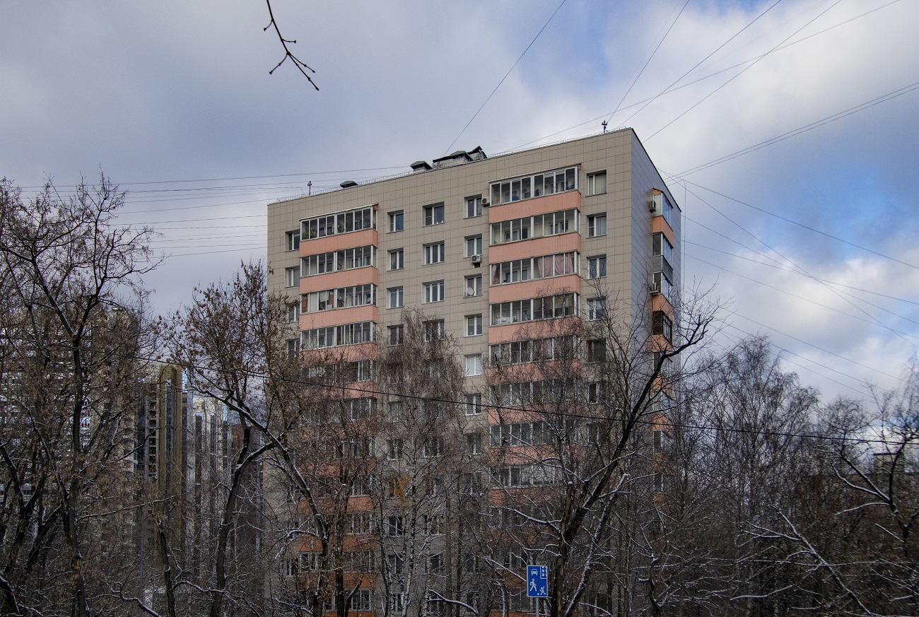 Москва, Петрозаводская улица, 12