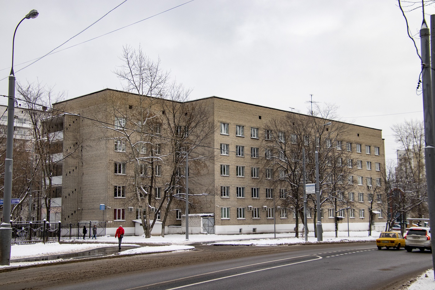 Москва, Улица Верхние Поля, 27