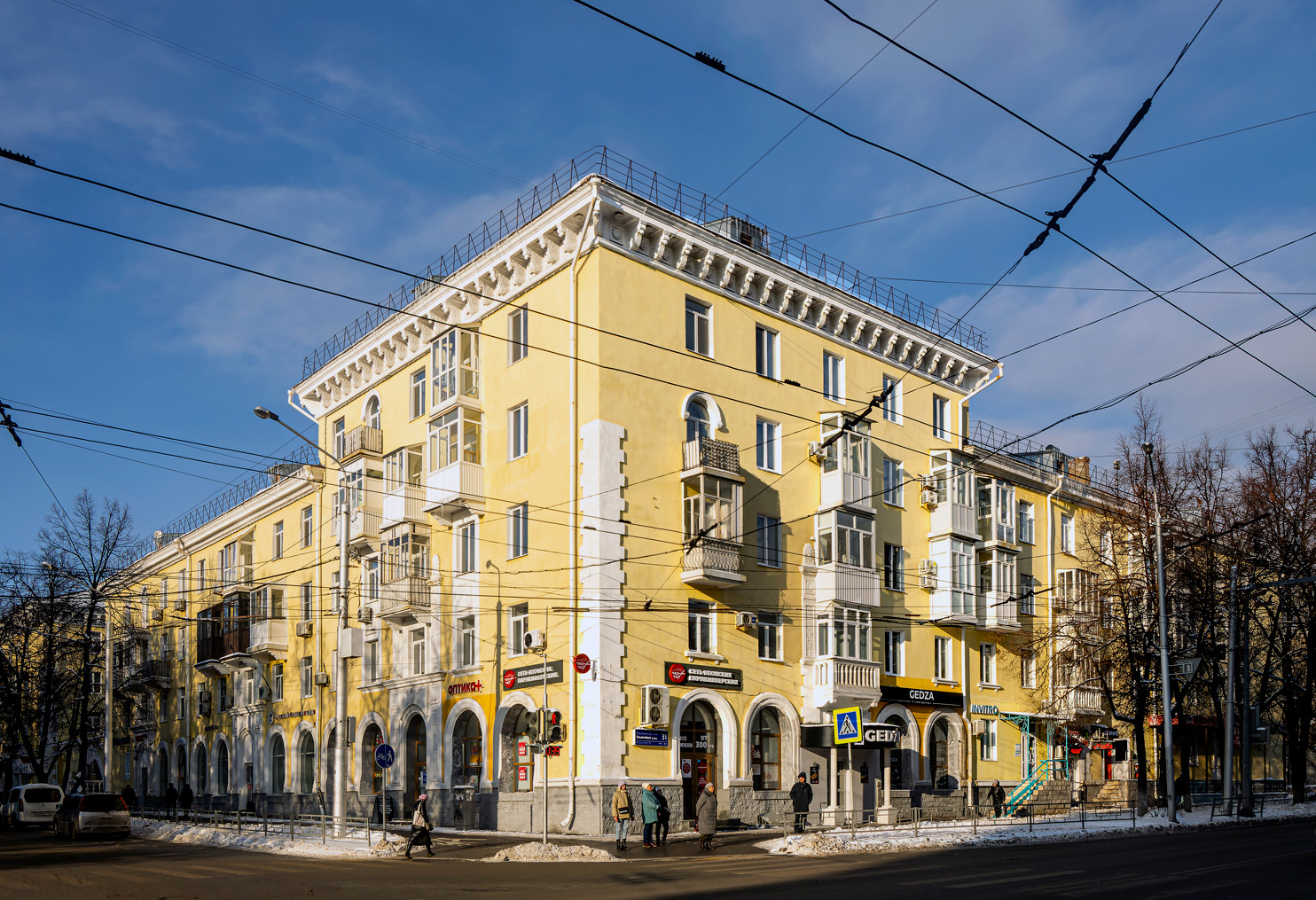 Уфа, Первомайская улица, 25 / Улица Ульяновых, 31