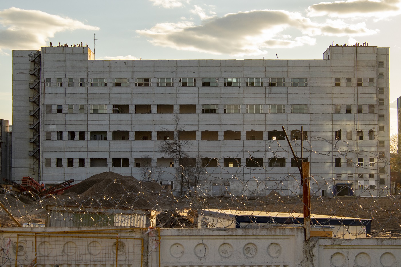 Москва, 1-я улица Бухвостова, 12 / Краснобогатырская улица, 11 корп. 16