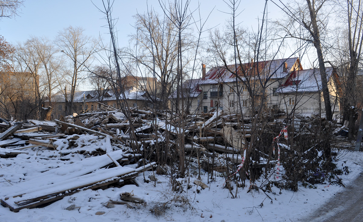 Омск, Комбинатский переулок, 7; Улица Малунцева, 4