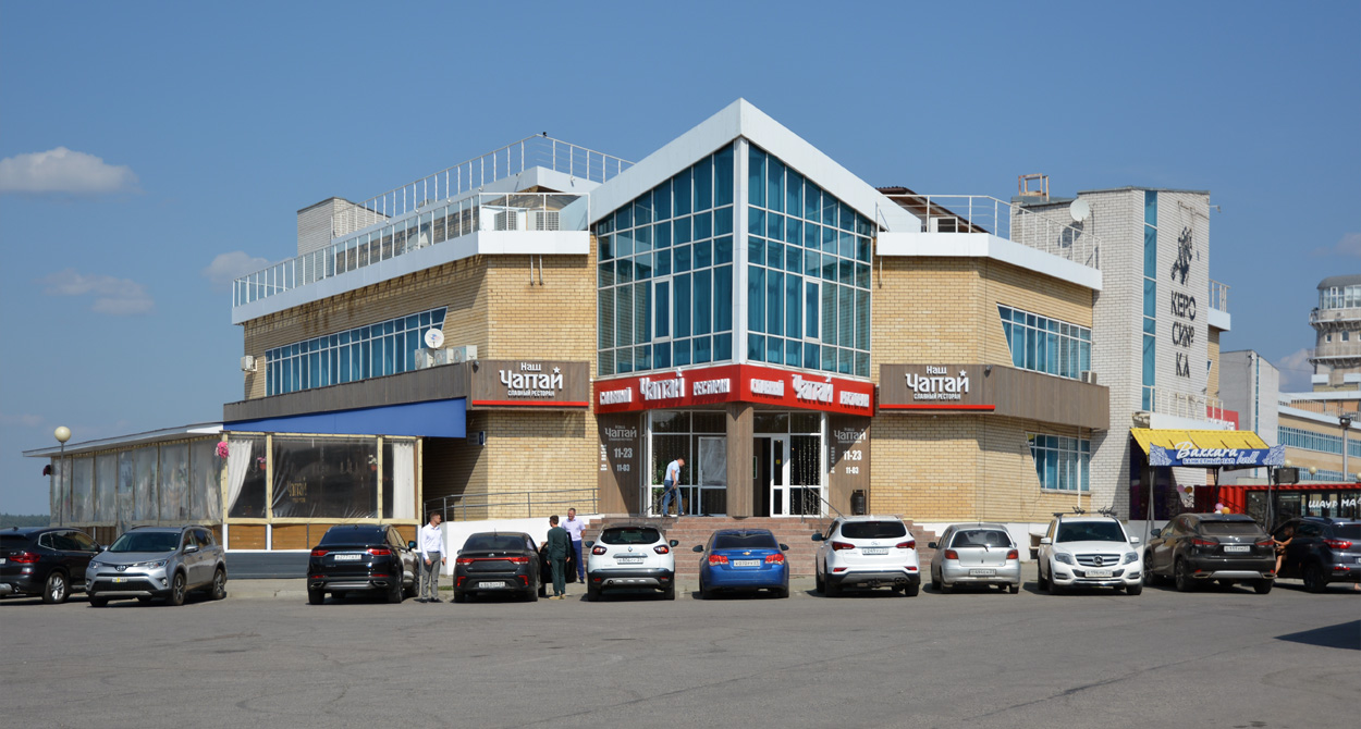 Чебоксары, Площадь Речников, 1