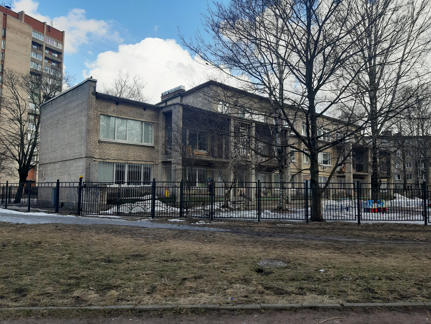 Санкт-Петербург, Гранитная улица, 64
