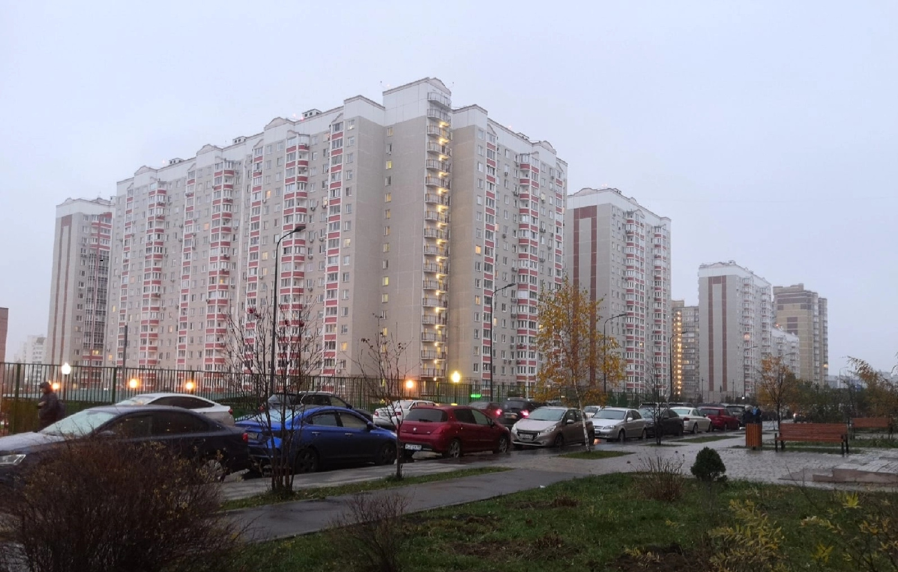 Поселение Воскресенское, Чечёрский проезд, 124 корп. 3; Чечёрский проезд, 124 корп. 1
