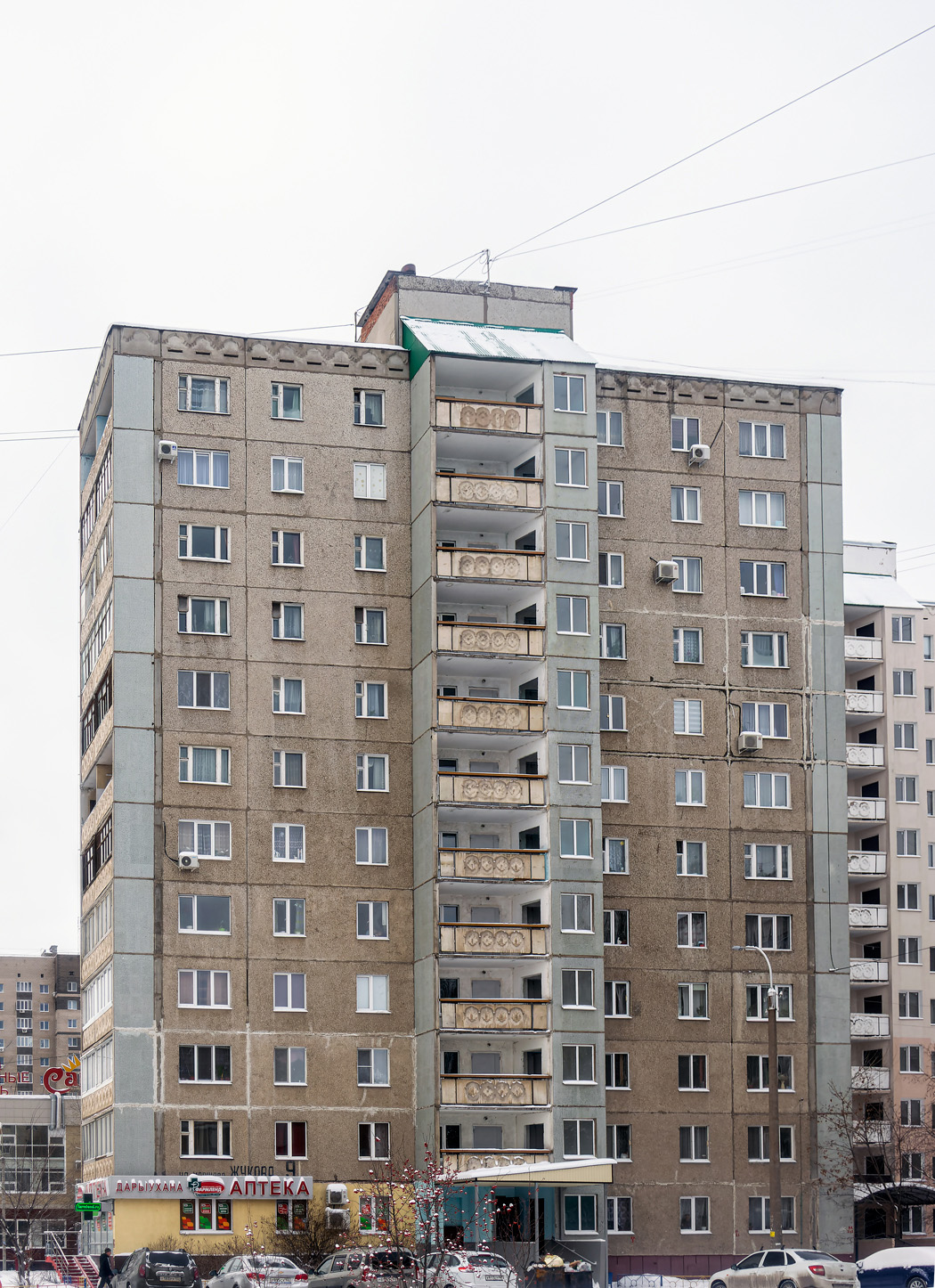 Ufa, Улица Маршала Жукова, 9