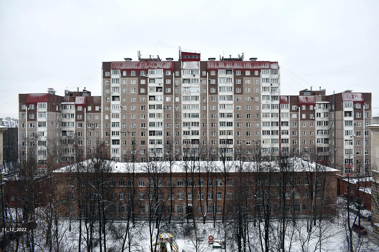 Peterburi, Улица Севастьянова, 13; Свеаборгская улица, 12