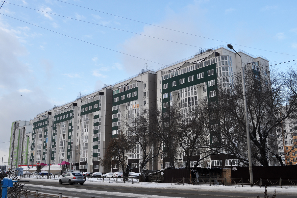 Омск, 24-я Северная улица, 93 корп. 2; 24-я Северная улица, 93 корп. 4