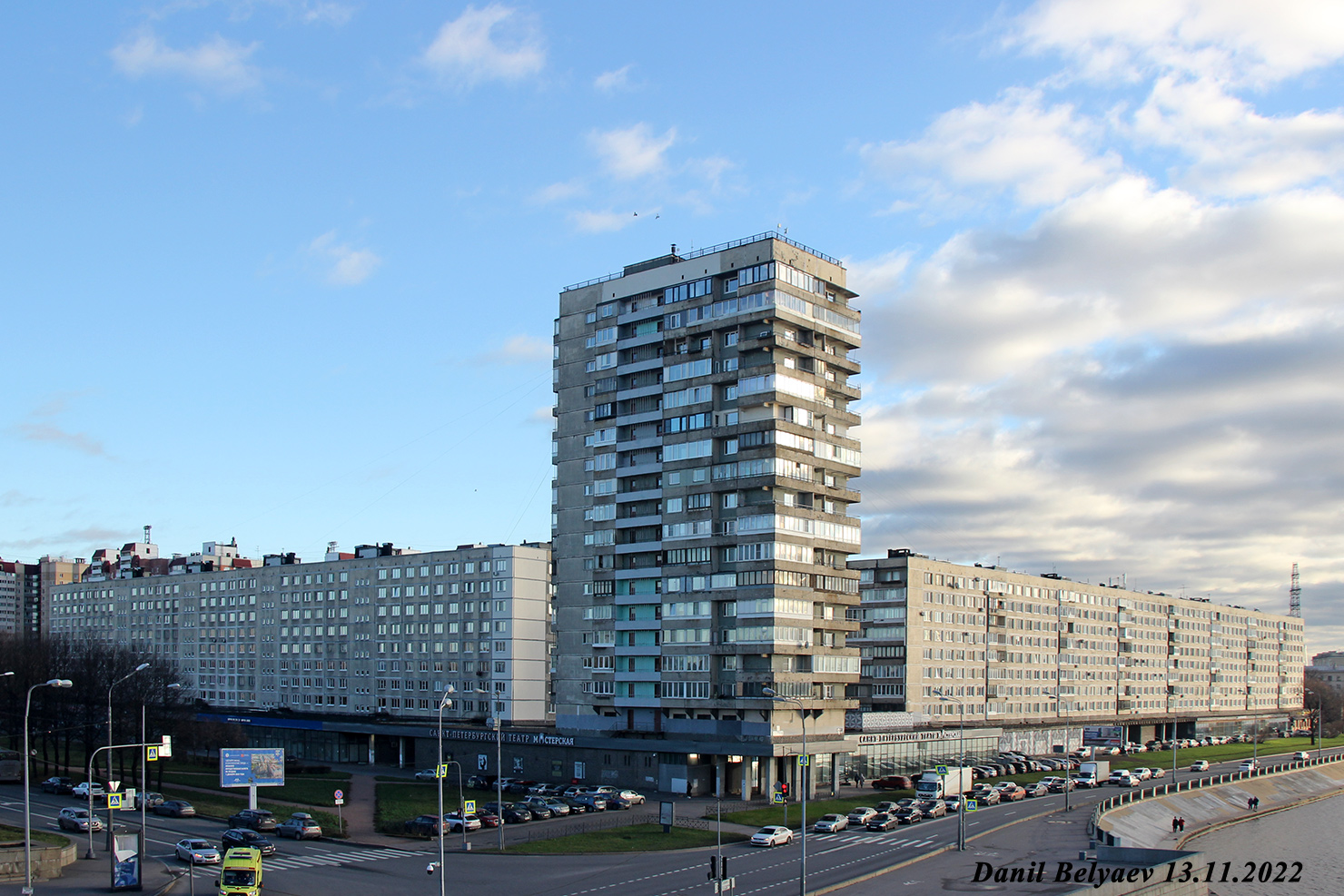 Санкт-Петербург, Народная улица, 1; Октябрьская набережная, 68; Октябрьская набережная, 70 корп. 1