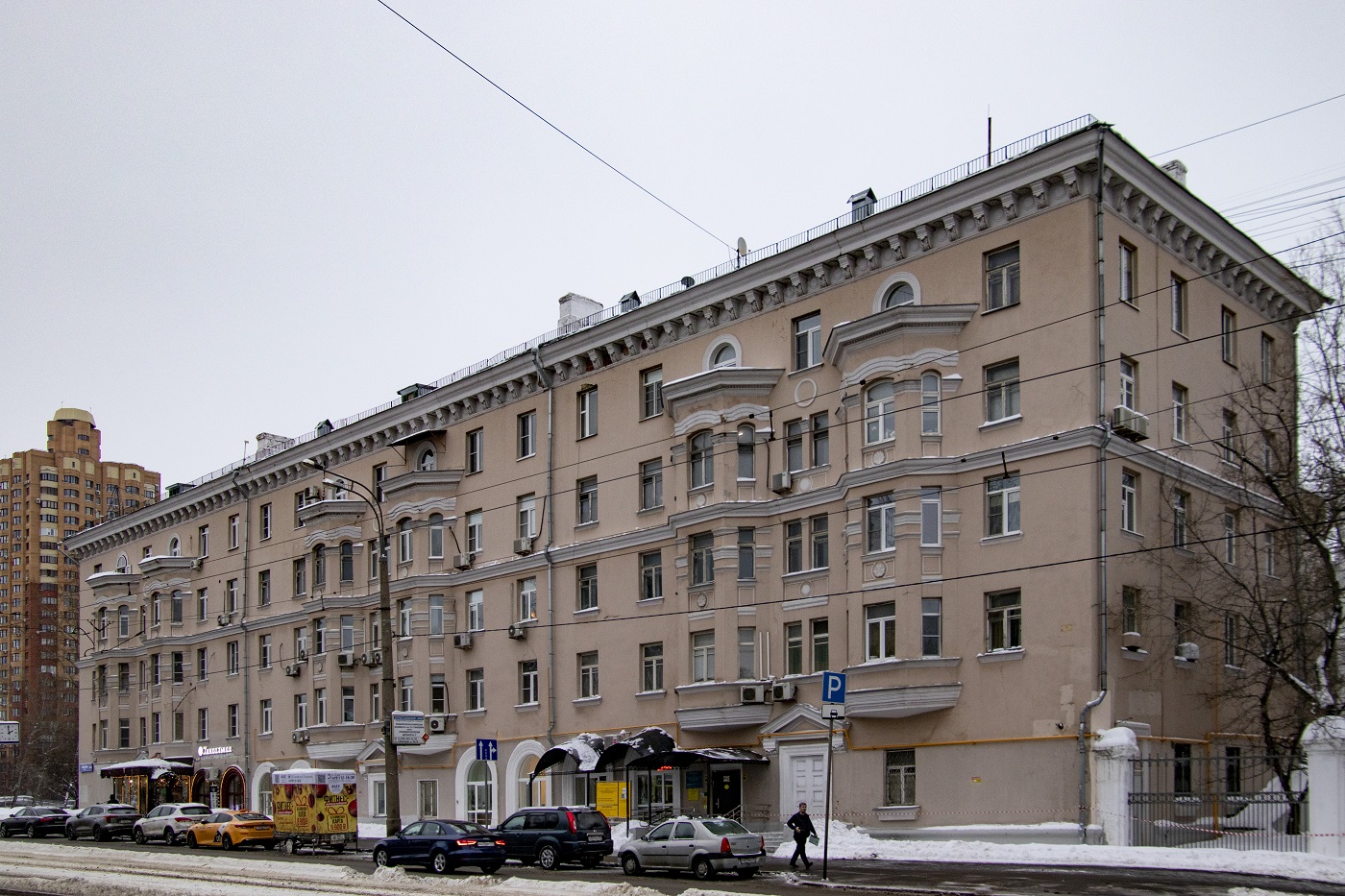 Москва, Малая Набережная улица, 9 / Улица Свободы, 24