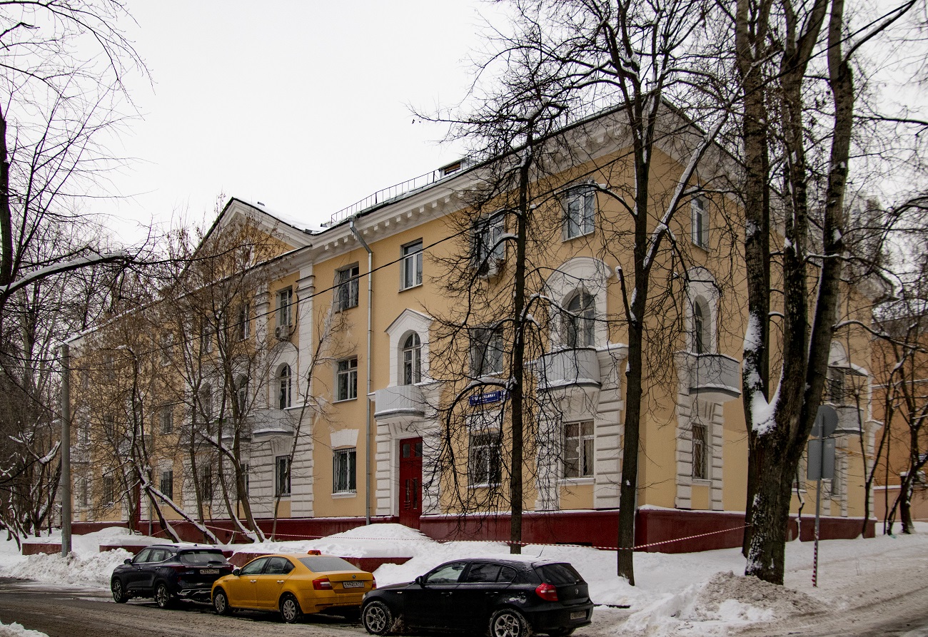 Москва, Подмосковная улица, 8