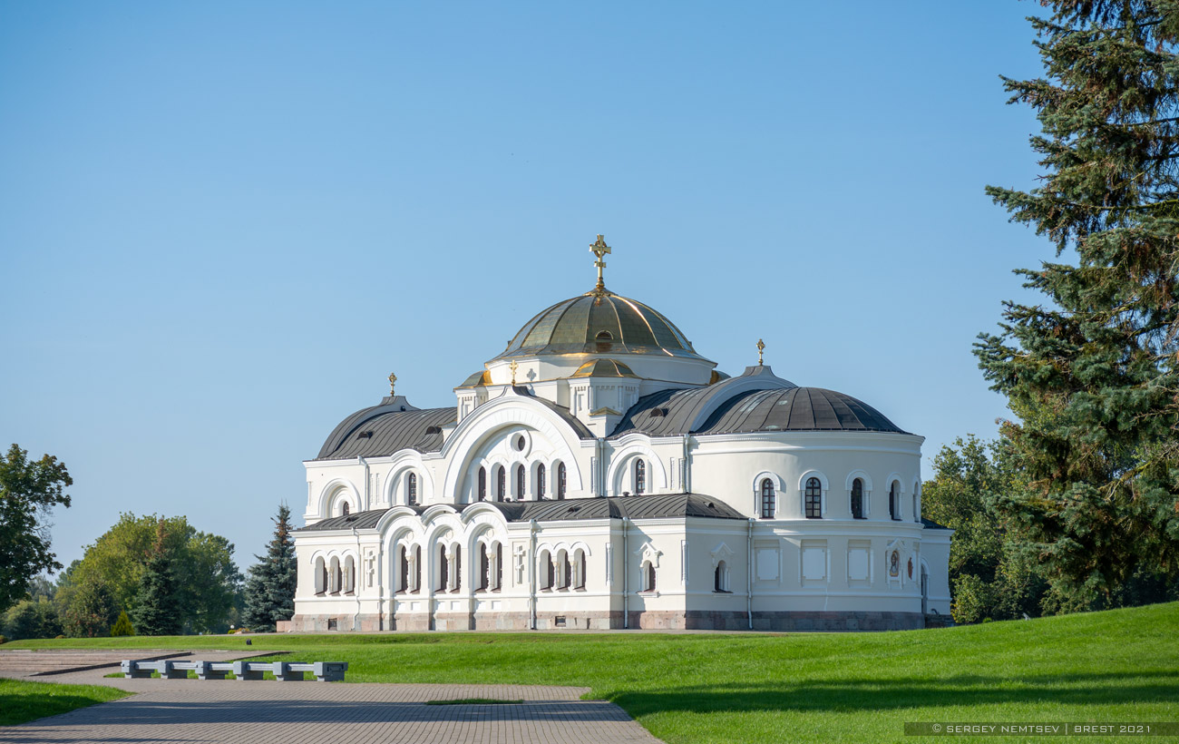 Брест, Улица Героев обороны Брестской крепости, 60