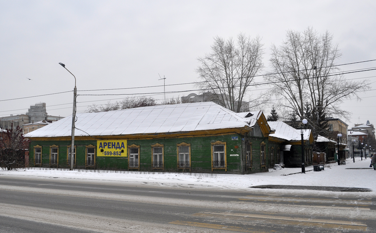 Omsk, Тарская улица, 50 / Улица Рабиновича, 82